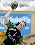 (c) 2011 - Handball, Bundesliga, Damen, Witasek Feldkirchen gegen Hypo Niedersterreich. - Bild zeigt: Katja Jamnik (witasek) pressefotos, sportfoto, sportfotos, krnten, kaernten, pressefoto, oskar, hher, wolfgang, jannach, sport, wirtschaft, kultur, politik, innenpolitik, auenpolitik, lokal, chronik, fotos, fotografie, fotographie, canon, eos, 1d, mark IV, mark 4, fotopool, powerpixx, hherfoto, hoeherfoto, klagenfurt, villach, wolfsberg, spittal, feldkirchen, vlkermarkt, voelkermarkt, lienz, osttirol, hermagor, archiv, fotoarchiv, photo, photoarchiv, kleine, zeitung, kleinzeitung, ktz, krntner tages zeitung, krntner woche, krntner, woche, kronen zeitung, krone, kronen, zeitung, sportfotographie, sportfotografie, kurier, krntner monat, monatsmagazin, tageszeitung, wochenzeitung, gratiszeitung, fuball, fussball, eishockey, icehockey, tennis, basketball, handball, volleyball, beachvolleyball, schi, ski, ski alpin, ski nordisch, schi nordisch, nordisch, langlaufen, schispringen, skispringen, biathlon