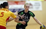 (c) 2011 - Handball, Bundesliga, Damen, Witasek Feldkirchen gegen Hypo Niedersterreich. - Bild zeigt: Daniela de Oliveira Piedade (Hypo) und Kristina Mihic (witasek) pressefotos, sportfoto, sportfotos, krnten, kaernten, pressefoto, oskar, hher, wolfgang, jannach, sport, wirtschaft, kultur, politik, innenpolitik, auenpolitik, lokal, chronik, fotos, fotografie, fotographie, canon, eos, 1d, mark IV, mark 4, fotopool, powerpixx, hherfoto, hoeherfoto, klagenfurt, villach, wolfsberg, spittal, feldkirchen, vlkermarkt, voelkermarkt, lienz, osttirol, hermagor, archiv, fotoarchiv, photo, photoarchiv, kleine, zeitung, kleinzeitung, ktz, krntner tages zeitung, krntner woche, krntner, woche, kronen zeitung, krone, kronen, zeitung, sportfotographie, sportfotografie, kurier, krntner monat, monatsmagazin, tageszeitung, wochenzeitung, gratiszeitung, fuball, fussball, eishockey, icehockey, tennis, basketball, handball, volleyball, beachvolleyball, schi, ski, ski alpin, ski nordisch, schi nordisch, nordisch, langlaufen, schispringen, skispringen, biathlon