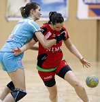 (c) 2011 - Handball, Bundesliga, Damen, Witasek Feldkirchen gegen Hypo Niedersterreich. - Bild zeigt: Marion Limal (Hypo) und Katja Jamnik (Feldkirchen) pressefotos, sportfoto, sportfotos, krnten, kaernten, pressefoto, oskar, hher, wolfgang, jannach, sport, wirtschaft, kultur, politik, innenpolitik, auenpolitik, lokal, chronik, fotos, fotografie, fotographie, canon, eos, 1d, mark IV, mark 4, fotopool, powerpixx, hherfoto, hoeherfoto, klagenfurt, villach, wolfsberg, spittal, feldkirchen, vlkermarkt, voelkermarkt, lienz, osttirol, hermagor, archiv, fotoarchiv, photo, photoarchiv, kleine, zeitung, kleinzeitung, ktz, krntner tages zeitung, krntner woche, krntner, woche, kronen zeitung, krone, kronen, zeitung, sportfotographie, sportfotografie, kurier, krntner monat, monatsmagazin, tageszeitung, wochenzeitung, gratiszeitung, fuball, fussball, eishockey, icehockey, tennis, basketball, handball, volleyball, beachvolleyball, schi, ski, ski alpin, ski nordisch, schi nordisch, nordisch, langlaufen, schispringen, skispringen, biathlon