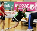 Handball, Europacup, SG witasek Kaernten vs. WHC Biseri Pljevlja, im Bild Katja Cerenjak (SG Witasek) pressefotos, sportfoto, sportfotos, krnten, kaernten, pressefoto, oskar, hher, wolfgang, jannach, sport, wirtschaft, kultur, politik, innenpolitik, auenpolitik, lokal, chronik, fotos, fotografie, fotographie, canon, eos, 1d, mark IV, mark 4, fotopool, powerpixx, hherfoto, hoeherfoto, klagenfurt, villach, wolfsberg, spittal, feldkirchen, vlkermarkt, voelkermarkt, lienz, osttirol, hermagor, archiv, fotoarchiv, photo, photoarchiv, kleine, zeitung, kleinzeitung, ktz, krntner tages zeitung, krntner woche, krntner, woche, kronen zeitung, krone, kronen, zeitung, sportfotographie, sportfotografie, kurier, krntner monat, monatsmagazin, tageszeitung, wochenzeitung, gratiszeitung, fuball, fussball, eishockey, icehockey, tennis, basketball, handball, volleyball, beachvolleyball, schi, ski, ski alpin, ski nordisch, schi nordisch, nordisch, langlaufen, schispringen, skispringen, biathlon