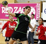 Handball, Europacup, SG witasek Kaernten vs. WHC Biseri Pljevlja, im Bild Gabriela Rotis-Nagy (SG Witasek) pressefotos, sportfoto, sportfotos, krnten, kaernten, pressefoto, oskar, hher, wolfgang, jannach, sport, wirtschaft, kultur, politik, innenpolitik, auenpolitik, lokal, chronik, fotos, fotografie, fotographie, canon, eos, 1d, mark IV, mark 4, fotopool, powerpixx, hherfoto, hoeherfoto, klagenfurt, villach, wolfsberg, spittal, feldkirchen, vlkermarkt, voelkermarkt, lienz, osttirol, hermagor, archiv, fotoarchiv, photo, photoarchiv, kleine, zeitung, kleinzeitung, ktz, krntner tages zeitung, krntner woche, krntner, woche, kronen zeitung, krone, kronen, zeitung, sportfotographie, sportfotografie, kurier, krntner monat, monatsmagazin, tageszeitung, wochenzeitung, gratiszeitung, fuball, fussball, eishockey, icehockey, tennis, basketball, handball, volleyball, beachvolleyball, schi, ski, ski alpin, ski nordisch, schi nordisch, nordisch, langlaufen, schispringen, skispringen, biathlon