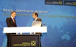 Raiffeisen Capital Management. Kunden-Roadshow Kaernten zum Thema Kapitalmaerkte: Wirklichkeit und Zukunft. Bild zeigt v.l. Geschaeftsfuehrer Mag. Gerhard Aigner (Raiffeisen Capital Management) und Wirtschaftsjournalist Florian Fischer-Fabian (Bayerischer Rundfunk). pressefotos, sportfoto, sportfotos, krnten, kaernten, pressefoto, oskar, hher, wolfgang, jannach, sport, wirtschaft, kultur, politik, innenpolitik, auenpolitik, lokal, chronik, fotos, fotografie, fotographie, canon, eos, 1d, mark IV, mark 4, fotopool, powerpixx, hherfoto, hoeherfoto, klagenfurt, villach, wolfsberg, spittal, feldkirchen, vlkermarkt, voelkermarkt, lienz, osttirol, hermagor, archiv, fotoarchiv, photo, photoarchiv, kleine, zeitung, kleinzeitung, ktz, krntner tages zeitung, krntner woche, krntner, woche, kronen zeitung, krone, kronen, zeitung, sportfotographie, sportfotografie, kurier, krntner monat, monatsmagazin, tageszeitung, wochenzeitung, gratiszeitung, fuball, fussball, eishockey, icehockey, tennis, basketball, handball, volleyball, beachvolleyball, schi, ski, ski alpin, ski nordisch, schi nordisch, nordisch, langlaufen, schispringen, skispringen, biathlon