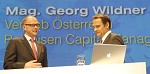 Raiffeisen Capital Management. Kunden-Roadshow Kaernten zum Thema Kapitalmaerkte: Wirklichkeit und Zukunft. Bild zeigt v.l. Bereichsleiter Mag. Georg Wildner (Raiffeisen Capital Management) und Wirtschaftsjournalist Florian Fischer-Fabian (Bayerischer Rundfunk). pressefotos, sportfoto, sportfotos, krnten, kaernten, pressefoto, oskar, hher, wolfgang, jannach, sport, wirtschaft, kultur, politik, innenpolitik, auenpolitik, lokal, chronik, fotos, fotografie, fotographie, canon, eos, 1d, mark IV, mark 4, fotopool, powerpixx, hherfoto, hoeherfoto, klagenfurt, villach, wolfsberg, spittal, feldkirchen, vlkermarkt, voelkermarkt, lienz, osttirol, hermagor, archiv, fotoarchiv, photo, photoarchiv, kleine, zeitung, kleinzeitung, ktz, krntner tages zeitung, krntner woche, krntner, woche, kronen zeitung, krone, kronen, zeitung, sportfotographie, sportfotografie, kurier, krntner monat, monatsmagazin, tageszeitung, wochenzeitung, gratiszeitung, fuball, fussball, eishockey, icehockey, tennis, basketball, handball, volleyball, beachvolleyball, schi, ski, ski alpin, ski nordisch, schi nordisch, nordisch, langlaufen, schispringen, skispringen, biathlon