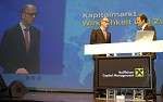 Raiffeisen Capital Management. Kunden-Roadshow Kaernten zum Thema Kapitalmaerkte: Wirklichkeit und Zukunft. Bild zeigt v.l. Bereichsleiter Mag. Georg Wildner (Raiffeisen Capital Management) und Wirtschaftsjournalist Florian Fischer-Fabian (Bayerischer Rundfunk). pressefotos, sportfoto, sportfotos, krnten, kaernten, pressefoto, oskar, hher, wolfgang, jannach, sport, wirtschaft, kultur, politik, innenpolitik, auenpolitik, lokal, chronik, fotos, fotografie, fotographie, canon, eos, 1d, mark IV, mark 4, fotopool, powerpixx, hherfoto, hoeherfoto, klagenfurt, villach, wolfsberg, spittal, feldkirchen, vlkermarkt, voelkermarkt, lienz, osttirol, hermagor, archiv, fotoarchiv, photo, photoarchiv, kleine, zeitung, kleinzeitung, ktz, krntner tages zeitung, krntner woche, krntner, woche, kronen zeitung, krone, kronen, zeitung, sportfotographie, sportfotografie, kurier, krntner monat, monatsmagazin, tageszeitung, wochenzeitung, gratiszeitung, fuball, fussball, eishockey, icehockey, tennis, basketball, handball, volleyball, beachvolleyball, schi, ski, ski alpin, ski nordisch, schi nordisch, nordisch, langlaufen, schispringen, skispringen, biathlon