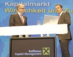 Raiffeisen Capital Management. Kunden-Roadshow Kaernten zum Thema Kapitalmaerkte: Wirklichkeit und Zukunft. Bild zeigt v.l. Bereichsleiter Mag. Georg Wildner (Raiffeisen Capital Management) und Wirtschaftsjournalist Florian Fischer-Fabian (Bayerischer Rundfunk). pressefotos, sportfoto, sportfotos, krnten, kaernten, pressefoto, oskar, hher, wolfgang, jannach, sport, wirtschaft, kultur, politik, innenpolitik, auenpolitik, lokal, chronik, fotos, fotografie, fotographie, canon, eos, 1d, mark IV, mark 4, fotopool, powerpixx, hherfoto, hoeherfoto, klagenfurt, villach, wolfsberg, spittal, feldkirchen, vlkermarkt, voelkermarkt, lienz, osttirol, hermagor, archiv, fotoarchiv, photo, photoarchiv, kleine, zeitung, kleinzeitung, ktz, krntner tages zeitung, krntner woche, krntner, woche, kronen zeitung, krone, kronen, zeitung, sportfotographie, sportfotografie, kurier, krntner monat, monatsmagazin, tageszeitung, wochenzeitung, gratiszeitung, fuball, fussball, eishockey, icehockey, tennis, basketball, handball, volleyball, beachvolleyball, schi, ski, ski alpin, ski nordisch, schi nordisch, nordisch, langlaufen, schispringen, skispringen, biathlon