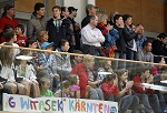 Handball, Europacup, SG witasek Kaernten vs. HBC Nimes, im Bild die Fans. pressefotos, sportfoto, sportfotos, krnten, kaernten, pressefoto, oskar, hher, wolfgang, jannach, sport, wirtschaft, kultur, politik, innenpolitik, auenpolitik, lokal, chronik, fotos, fotografie, fotographie, canon, eos, 1d, mark IV, mark 4, fotopool, powerpixx, hherfoto, hoeherfoto, klagenfurt, villach, wolfsberg, spittal, feldkirchen, vlkermarkt, voelkermarkt, lienz, osttirol, hermagor, archiv, fotoarchiv, photo, photoarchiv, kleine, zeitung, kleinzeitung, ktz, krntner tages zeitung, krntner woche, krntner, woche, kronen zeitung, krone, kronen, zeitung, sportfotographie, sportfotografie, kurier, krntner monat, monatsmagazin, tageszeitung, wochenzeitung, gratiszeitung, fuball, fussball, eishockey, icehockey, tennis, basketball, handball, volleyball, beachvolleyball, schi, ski, ski alpin, ski nordisch, schi nordisch, nordisch, langlaufen, schispringen, skispringen, biathlon