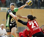 Handball, Europacup, SG witasek Kaernten vs. HBC Nimes, im Bild Hanna Stsiapanava (SG Witasek) und Charlene Clavel (Nimes) pressefotos, sportfoto, sportfotos, krnten, kaernten, pressefoto, oskar, hher, wolfgang, jannach, sport, wirtschaft, kultur, politik, innenpolitik, auenpolitik, lokal, chronik, fotos, fotografie, fotographie, canon, eos, 1d, mark IV, mark 4, fotopool, powerpixx, hherfoto, hoeherfoto, klagenfurt, villach, wolfsberg, spittal, feldkirchen, vlkermarkt, voelkermarkt, lienz, osttirol, hermagor, archiv, fotoarchiv, photo, photoarchiv, kleine, zeitung, kleinzeitung, ktz, krntner tages zeitung, krntner woche, krntner, woche, kronen zeitung, krone, kronen, zeitung, sportfotographie, sportfotografie, kurier, krntner monat, monatsmagazin, tageszeitung, wochenzeitung, gratiszeitung, fuball, fussball, eishockey, icehockey, tennis, basketball, handball, volleyball, beachvolleyball, schi, ski, ski alpin, ski nordisch, schi nordisch, nordisch, langlaufen, schispringen, skispringen, biathlon