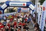 10. Krntner Businesslauf 2010 in Klagenfurt. pressefotos, sportfoto, sportfotos, krnten, kaernten, pressefoto, oskar, hher, wolfgang, jannach, sport, wirtschaft, kultur, politik, innenpolitik, auenpolitik, lokal, chronik, fotos, fotografie, fotographie, canon, eos, 1d, mark IV, mark 4, fotopool, powerpixx, hherfoto, hoeherfoto, klagenfurt, villach, wolfsberg, spittal, feldkirchen, vlkermarkt, voelkermarkt, lienz, osttirol, hermagor, archiv, fotoarchiv, photo, photoarchiv, kleine, zeitung, kleinzeitung, ktz, krntner tages zeitung, krntner woche, krntner, woche, kronen zeitung, krone, kronen, zeitung, sportfotographie, sportfotografie, kurier, krntner monat, monatsmagazin, tageszeitung, wochenzeitung, gratiszeitung, fuball, fussball, eishockey, icehockey, tennis, basketball, handball, volleyball, beachvolleyball, schi, ski, ski alpin, ski nordisch, schi nordisch, nordisch, langlaufen, schispringen, skispringen, biathlon