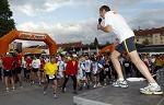 10. Krntner Businesslauf 2010 in Klagenfurt. pressefotos, sportfoto, sportfotos, krnten, kaernten, pressefoto, oskar, hher, wolfgang, jannach, sport, wirtschaft, kultur, politik, innenpolitik, auenpolitik, lokal, chronik, fotos, fotografie, fotographie, canon, eos, 1d, mark IV, mark 4, fotopool, powerpixx, hherfoto, hoeherfoto, klagenfurt, villach, wolfsberg, spittal, feldkirchen, vlkermarkt, voelkermarkt, lienz, osttirol, hermagor, archiv, fotoarchiv, photo, photoarchiv, kleine, zeitung, kleinzeitung, ktz, krntner tages zeitung, krntner woche, krntner, woche, kronen zeitung, krone, kronen, zeitung, sportfotographie, sportfotografie, kurier, krntner monat, monatsmagazin, tageszeitung, wochenzeitung, gratiszeitung, fuball, fussball, eishockey, icehockey, tennis, basketball, handball, volleyball, beachvolleyball, schi, ski, ski alpin, ski nordisch, schi nordisch, nordisch, langlaufen, schispringen, skispringen, biathlon