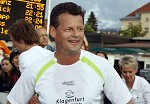 10. Krntner Businesslauf 2010 in Klagenfurt. pressefotos, sportfoto, sportfotos, krnten, kaernten, pressefoto, oskar, hher, wolfgang, jannach, sport, wirtschaft, kultur, politik, innenpolitik, auenpolitik, lokal, chronik, fotos, fotografie, fotographie, canon, eos, 1d, mark IV, mark 4, fotopool, powerpixx, hherfoto, hoeherfoto, klagenfurt, villach, wolfsberg, spittal, feldkirchen, vlkermarkt, voelkermarkt, lienz, osttirol, hermagor, archiv, fotoarchiv, photo, photoarchiv, kleine, zeitung, kleinzeitung, ktz, krntner tages zeitung, krntner woche, krntner, woche, kronen zeitung, krone, kronen, zeitung, sportfotographie, sportfotografie, kurier, krntner monat, monatsmagazin, tageszeitung, wochenzeitung, gratiszeitung, fuball, fussball, eishockey, icehockey, tennis, basketball, handball, volleyball, beachvolleyball, schi, ski, ski alpin, ski nordisch, schi nordisch, nordisch, langlaufen, schispringen, skispringen, biathlon