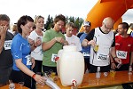 10. Krntner Businesslauf 2010 in Klagenfurt. pressefotos, sportfoto, sportfotos, krnten, kaernten, pressefoto, oskar, hher, wolfgang, jannach, sport, wirtschaft, kultur, politik, innenpolitik, auenpolitik, lokal, chronik, fotos, fotografie, fotographie, canon, eos, 1d, mark IV, mark 4, fotopool, powerpixx, hherfoto, hoeherfoto, klagenfurt, villach, wolfsberg, spittal, feldkirchen, vlkermarkt, voelkermarkt, lienz, osttirol, hermagor, archiv, fotoarchiv, photo, photoarchiv, kleine, zeitung, kleinzeitung, ktz, krntner tages zeitung, krntner woche, krntner, woche, kronen zeitung, krone, kronen, zeitung, sportfotographie, sportfotografie, kurier, krntner monat, monatsmagazin, tageszeitung, wochenzeitung, gratiszeitung, fuball, fussball, eishockey, icehockey, tennis, basketball, handball, volleyball, beachvolleyball, schi, ski, ski alpin, ski nordisch, schi nordisch, nordisch, langlaufen, schispringen, skispringen, biathlon