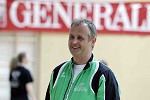 Handball, Cup Halbfinale, SG Witasek Kaernten vs. Hypo NOe 1,  im Bild Manager Gunter Motz (SG Witasek) pressefotos, sportfoto, sportfotos, krnten, kaernten, pressefoto, oskar, hher, wolfgang, jannach, sport, wirtschaft, kultur, politik, innenpolitik, auenpolitik, lokal, chronik, fotos, fotografie, fotographie, canon, eos, 1d, mark IV, mark 4, fotopool, powerpixx, hherfoto, hoeherfoto, klagenfurt, villach, wolfsberg, spittal, feldkirchen, vlkermarkt, voelkermarkt, lienz, osttirol, hermagor, archiv, fotoarchiv, photo, photoarchiv, kleine, zeitung, kleinzeitung, ktz, krntner tages zeitung, krntner woche, krntner, woche, kronen zeitung, krone, kronen, zeitung, sportfotographie, sportfotografie, kurier, krntner monat, monatsmagazin, tageszeitung, wochenzeitung, gratiszeitung, fuball, fussball, eishockey, icehockey, tennis, basketball, handball, volleyball, beachvolleyball, schi, ski, ski alpin, ski nordisch, schi nordisch, nordisch, langlaufen, schispringen, skispringen, biathlon