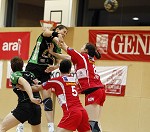 Handball, Cup Halbfinale, SG Witasek Kaernten vs. Hypo NOe 1,  im Bild Katja Cerenjak, Gabriela Rotis-Nagy (SG Witasek), Daniela Da De Oliveira Piedade und Martina Goricanec (Hypo NOe1) pressefotos, sportfoto, sportfotos, krnten, kaernten, pressefoto, oskar, hher, wolfgang, jannach, sport, wirtschaft, kultur, politik, innenpolitik, auenpolitik, lokal, chronik, fotos, fotografie, fotographie, canon, eos, 1d, mark IV, mark 4, fotopool, powerpixx, hherfoto, hoeherfoto, klagenfurt, villach, wolfsberg, spittal, feldkirchen, vlkermarkt, voelkermarkt, lienz, osttirol, hermagor, archiv, fotoarchiv, photo, photoarchiv, kleine, zeitung, kleinzeitung, ktz, krntner tages zeitung, krntner woche, krntner, woche, kronen zeitung, krone, kronen, zeitung, sportfotographie, sportfotografie, kurier, krntner monat, monatsmagazin, tageszeitung, wochenzeitung, gratiszeitung, fuball, fussball, eishockey, icehockey, tennis, basketball, handball, volleyball, beachvolleyball, schi, ski, ski alpin, ski nordisch, schi nordisch, nordisch, langlaufen, schispringen, skispringen, biathlon