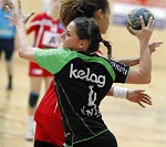 Handball, Cup Halbfinale, SG Witasek Kaernten vs. Hypo NOe 1,  im Bild Linda Kircher (SG Witasek) pressefotos, sportfoto, sportfotos, krnten, kaernten, pressefoto, oskar, hher, wolfgang, jannach, sport, wirtschaft, kultur, politik, innenpolitik, auenpolitik, lokal, chronik, fotos, fotografie, fotographie, canon, eos, 1d, mark IV, mark 4, fotopool, powerpixx, hherfoto, hoeherfoto, klagenfurt, villach, wolfsberg, spittal, feldkirchen, vlkermarkt, voelkermarkt, lienz, osttirol, hermagor, archiv, fotoarchiv, photo, photoarchiv, kleine, zeitung, kleinzeitung, ktz, krntner tages zeitung, krntner woche, krntner, woche, kronen zeitung, krone, kronen, zeitung, sportfotographie, sportfotografie, kurier, krntner monat, monatsmagazin, tageszeitung, wochenzeitung, gratiszeitung, fuball, fussball, eishockey, icehockey, tennis, basketball, handball, volleyball, beachvolleyball, schi, ski, ski alpin, ski nordisch, schi nordisch, nordisch, langlaufen, schispringen, skispringen, biathlon