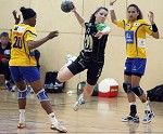 Handball, Finalspiel, SG Witasek Kaernten vs. Hypo NOe 1,  im Bild Katja Jamnik (SG Witasek) pressefotos, sportfoto, sportfotos, krnten, kaernten, pressefoto, oskar, hher, wolfgang, jannach, sport, wirtschaft, kultur, politik, innenpolitik, auenpolitik, lokal, chronik, fotos, fotografie, fotographie, canon, eos, 1d, mark IV, mark 4, fotopool, powerpixx, hherfoto, hoeherfoto, klagenfurt, villach, wolfsberg, spittal, feldkirchen, vlkermarkt, voelkermarkt, lienz, osttirol, hermagor, archiv, fotoarchiv, photo, photoarchiv, kleine, zeitung, kleinzeitung, ktz, krntner tages zeitung, krntner woche, krntner, woche, kronen zeitung, krone, kronen, zeitung, sportfotographie, sportfotografie, kurier, krntner monat, monatsmagazin, tageszeitung, wochenzeitung, gratiszeitung, fuball, fussball, eishockey, icehockey, tennis, basketball, handball, volleyball, beachvolleyball, schi, ski, ski alpin, ski nordisch, schi nordisch, nordisch, langlaufen, schispringen, skispringen, biathlon