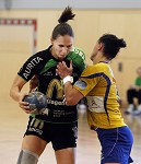 Handball, Finalspiel, SG Witasek Kaernten vs. Hypo NOe 1,  im Bild Hanna Stsiapanava (SG Witasek) pressefotos, sportfoto, sportfotos, krnten, kaernten, pressefoto, oskar, hher, wolfgang, jannach, sport, wirtschaft, kultur, politik, innenpolitik, auenpolitik, lokal, chronik, fotos, fotografie, fotographie, canon, eos, 1d, mark IV, mark 4, fotopool, powerpixx, hherfoto, hoeherfoto, klagenfurt, villach, wolfsberg, spittal, feldkirchen, vlkermarkt, voelkermarkt, lienz, osttirol, hermagor, archiv, fotoarchiv, photo, photoarchiv, kleine, zeitung, kleinzeitung, ktz, krntner tages zeitung, krntner woche, krntner, woche, kronen zeitung, krone, kronen, zeitung, sportfotographie, sportfotografie, kurier, krntner monat, monatsmagazin, tageszeitung, wochenzeitung, gratiszeitung, fuball, fussball, eishockey, icehockey, tennis, basketball, handball, volleyball, beachvolleyball, schi, ski, ski alpin, ski nordisch, schi nordisch, nordisch, langlaufen, schispringen, skispringen, biathlon