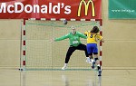 Handball, Finalspiel, SG Witasek Kaernten vs. Hypo NOe 1,  im Bild Misa Marincek (SG Witasek) und Martinez Do Nascimento (Hypo NOe1) pressefotos, sportfoto, sportfotos, krnten, kaernten, pressefoto, oskar, hher, wolfgang, jannach, sport, wirtschaft, kultur, politik, innenpolitik, auenpolitik, lokal, chronik, fotos, fotografie, fotographie, canon, eos, 1d, mark IV, mark 4, fotopool, powerpixx, hherfoto, hoeherfoto, klagenfurt, villach, wolfsberg, spittal, feldkirchen, vlkermarkt, voelkermarkt, lienz, osttirol, hermagor, archiv, fotoarchiv, photo, photoarchiv, kleine, zeitung, kleinzeitung, ktz, krntner tages zeitung, krntner woche, krntner, woche, kronen zeitung, krone, kronen, zeitung, sportfotographie, sportfotografie, kurier, krntner monat, monatsmagazin, tageszeitung, wochenzeitung, gratiszeitung, fuball, fussball, eishockey, icehockey, tennis, basketball, handball, volleyball, beachvolleyball, schi, ski, ski alpin, ski nordisch, schi nordisch, nordisch, langlaufen, schispringen, skispringen, biathlon