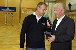 Handball, WHA, SG Witasek Krnten vs UHC Goldmann Druck Tulln. Bild zeigt Manager Gunter Motz (SG Witasek) und Sportdirektor Reinhard Tellian. pressefotos, sportfoto, sportfotos, krnten, kaernten, pressefoto, oskar, hher, wolfgang, jannach, sport, wirtschaft, kultur, politik, innenpolitik, auenpolitik, lokal, chronik, fotos, fotografie, fotographie, canon, eos, 1d, mark IV, mark 4, fotopool, powerpixx, hherfoto, hoeherfoto, klagenfurt, villach, wolfsberg, spittal, feldkirchen, vlkermarkt, voelkermarkt, lienz, osttirol, hermagor, archiv, fotoarchiv, photo, photoarchiv, kleine, zeitung, kleinzeitung, ktz, krntner tages zeitung, krntner woche, krntner, woche, kronen zeitung, krone, kronen, zeitung, sportfotographie, sportfotografie, kurier, krntner monat, monatsmagazin, tageszeitung, wochenzeitung, gratiszeitung, fuball, fussball, eishockey, icehockey, tennis, basketball, handball, volleyball, beachvolleyball, schi, ski, ski alpin, ski nordisch, schi nordisch, nordisch, langlaufen, schispringen, skispringen, biathlon