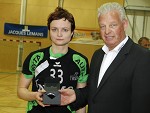 Handball, WHA, SG Witasek Krnten vs UHC Goldmann Druck Tulln. Bild zeigt Katja Cerenjak (SG Witasek) und Sportdirektor Reinhard Tellian. pressefotos, sportfoto, sportfotos, krnten, kaernten, pressefoto, oskar, hher, wolfgang, jannach, sport, wirtschaft, kultur, politik, innenpolitik, auenpolitik, lokal, chronik, fotos, fotografie, fotographie, canon, eos, 1d, mark IV, mark 4, fotopool, powerpixx, hherfoto, hoeherfoto, klagenfurt, villach, wolfsberg, spittal, feldkirchen, vlkermarkt, voelkermarkt, lienz, osttirol, hermagor, archiv, fotoarchiv, photo, photoarchiv, kleine, zeitung, kleinzeitung, ktz, krntner tages zeitung, krntner woche, krntner, woche, kronen zeitung, krone, kronen, zeitung, sportfotographie, sportfotografie, kurier, krntner monat, monatsmagazin, tageszeitung, wochenzeitung, gratiszeitung, fuball, fussball, eishockey, icehockey, tennis, basketball, handball, volleyball, beachvolleyball, schi, ski, ski alpin, ski nordisch, schi nordisch, nordisch, langlaufen, schispringen, skispringen, biathlon