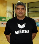 Handball, WHA, SG Witasek Krnten vs UHC Goldmann Druck Tulln. Bild zeigt Trainer U19 Eugen Epure (SG Witasek Kaernten). pressefotos, sportfoto, sportfotos, krnten, kaernten, pressefoto, oskar, hher, wolfgang, jannach, sport, wirtschaft, kultur, politik, innenpolitik, auenpolitik, lokal, chronik, fotos, fotografie, fotographie, canon, eos, 1d, mark IV, mark 4, fotopool, powerpixx, hherfoto, hoeherfoto, klagenfurt, villach, wolfsberg, spittal, feldkirchen, vlkermarkt, voelkermarkt, lienz, osttirol, hermagor, archiv, fotoarchiv, photo, photoarchiv, kleine, zeitung, kleinzeitung, ktz, krntner tages zeitung, krntner woche, krntner, woche, kronen zeitung, krone, kronen, zeitung, sportfotographie, sportfotografie, kurier, krntner monat, monatsmagazin, tageszeitung, wochenzeitung, gratiszeitung, fuball, fussball, eishockey, icehockey, tennis, basketball, handball, volleyball, beachvolleyball, schi, ski, ski alpin, ski nordisch, schi nordisch, nordisch, langlaufen, schispringen, skispringen, biathlon