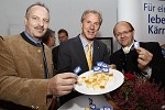 Krntnermilch stellt den neuen Rosentaler Schnittkse im Schloss Rosegg vor. pressefotos, sportfoto, sportfotos, krnten, kaernten, pressefoto, oskar, hher, wolfgang, jannach, sport, wirtschaft, kultur, politik, innenpolitik, auenpolitik, lokal, chronik, fotos, fotografie, fotographie, canon, eos, 1d, mark IV, mark 4, fotopool, powerpixx, hherfoto, hoeherfoto, klagenfurt, villach, wolfsberg, spittal, feldkirchen, vlkermarkt, voelkermarkt, lienz, osttirol, hermagor, archiv, fotoarchiv, photo, photoarchiv, kleine, zeitung, kleinzeitung, ktz, krntner tages zeitung, krntner woche, krntner, woche, kronen zeitung, krone, kronen, zeitung, sportfotographie, sportfotografie, kurier, krntner monat, monatsmagazin, tageszeitung, wochenzeitung, gratiszeitung, fuball, fussball, eishockey, icehockey, tennis, basketball, handball, volleyball, beachvolleyball, schi, ski, ski alpin, ski nordisch, schi nordisch, nordisch, langlaufen, schispringen, skispringen, biathlon