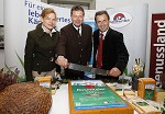 Krntnermilch stellt den neuen Rosentaler Schnittkse im Schloss Rosegg vor. pressefotos, sportfoto, sportfotos, krnten, kaernten, pressefoto, oskar, hher, wolfgang, jannach, sport, wirtschaft, kultur, politik, innenpolitik, auenpolitik, lokal, chronik, fotos, fotografie, fotographie, canon, eos, 1d, mark IV, mark 4, fotopool, powerpixx, hherfoto, hoeherfoto, klagenfurt, villach, wolfsberg, spittal, feldkirchen, vlkermarkt, voelkermarkt, lienz, osttirol, hermagor, archiv, fotoarchiv, photo, photoarchiv, kleine, zeitung, kleinzeitung, ktz, krntner tages zeitung, krntner woche, krntner, woche, kronen zeitung, krone, kronen, zeitung, sportfotographie, sportfotografie, kurier, krntner monat, monatsmagazin, tageszeitung, wochenzeitung, gratiszeitung, fuball, fussball, eishockey, icehockey, tennis, basketball, handball, volleyball, beachvolleyball, schi, ski, ski alpin, ski nordisch, schi nordisch, nordisch, langlaufen, schispringen, skispringen, biathlon