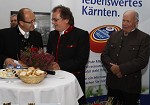 Krntnermilch stellt den neuen Rosentaler Schnittkse im Schloss Rosegg vor. pressefotos, sportfoto, sportfotos, krnten, kaernten, pressefoto, oskar, hher, wolfgang, jannach, sport, wirtschaft, kultur, politik, innenpolitik, auenpolitik, lokal, chronik, fotos, fotografie, fotographie, canon, eos, 1d, mark IV, mark 4, fotopool, powerpixx, hherfoto, hoeherfoto, klagenfurt, villach, wolfsberg, spittal, feldkirchen, vlkermarkt, voelkermarkt, lienz, osttirol, hermagor, archiv, fotoarchiv, photo, photoarchiv, kleine, zeitung, kleinzeitung, ktz, krntner tages zeitung, krntner woche, krntner, woche, kronen zeitung, krone, kronen, zeitung, sportfotographie, sportfotografie, kurier, krntner monat, monatsmagazin, tageszeitung, wochenzeitung, gratiszeitung, fuball, fussball, eishockey, icehockey, tennis, basketball, handball, volleyball, beachvolleyball, schi, ski, ski alpin, ski nordisch, schi nordisch, nordisch, langlaufen, schispringen, skispringen, biathlon