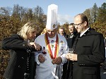 Krntnermilch stellt den neuen Rosentaler Schnittkse im Schloss Rosegg vor. pressefotos, sportfoto, sportfotos, krnten, kaernten, pressefoto, oskar, hher, wolfgang, jannach, sport, wirtschaft, kultur, politik, innenpolitik, auenpolitik, lokal, chronik, fotos, fotografie, fotographie, canon, eos, 1d, mark IV, mark 4, fotopool, powerpixx, hherfoto, hoeherfoto, klagenfurt, villach, wolfsberg, spittal, feldkirchen, vlkermarkt, voelkermarkt, lienz, osttirol, hermagor, archiv, fotoarchiv, photo, photoarchiv, kleine, zeitung, kleinzeitung, ktz, krntner tages zeitung, krntner woche, krntner, woche, kronen zeitung, krone, kronen, zeitung, sportfotographie, sportfotografie, kurier, krntner monat, monatsmagazin, tageszeitung, wochenzeitung, gratiszeitung, fuball, fussball, eishockey, icehockey, tennis, basketball, handball, volleyball, beachvolleyball, schi, ski, ski alpin, ski nordisch, schi nordisch, nordisch, langlaufen, schispringen, skispringen, biathlon