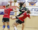 Handball, WHA, SG Witasek Krnten vs SSV Dornbirn. Bild zeigt: Nadine Urban (SVV Dornbirn), Katja Jamnik (SG Witasek) und Michaela Lindner (SSV Dornbirn) pressefotos, sportfoto, sportfotos, krnten, kaernten, pressefoto, oskar, hher, wolfgang, jannach, sport, wirtschaft, kultur, politik, innenpolitik, auenpolitik, lokal, chronik, fotos, fotografie, fotographie, canon, eos, 1d, mark IV, mark 4, fotopool, powerpixx, hherfoto, hoeherfoto, klagenfurt, villach, wolfsberg, spittal, feldkirchen, vlkermarkt, voelkermarkt, lienz, osttirol, hermagor, archiv, fotoarchiv, photo, photoarchiv, kleine, zeitung, kleinzeitung, ktz, krntner tages zeitung, krntner woche, krntner, woche, kronen zeitung, krone, kronen, zeitung, sportfotographie, sportfotografie, kurier, krntner monat, monatsmagazin, tageszeitung, wochenzeitung, gratiszeitung, fuball, fussball, eishockey, icehockey, tennis, basketball, handball, volleyball, beachvolleyball, schi, ski, ski alpin, ski nordisch, schi nordisch, nordisch, langlaufen, schispringen, skispringen, biathlon