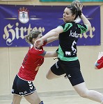 Handball, WHA, SG Witasek Krnten vs SSV Dornbirn. Bild zeigt Katja Jamnik (SG Witasek) pressefotos, sportfoto, sportfotos, krnten, kaernten, pressefoto, oskar, hher, wolfgang, jannach, sport, wirtschaft, kultur, politik, innenpolitik, auenpolitik, lokal, chronik, fotos, fotografie, fotographie, canon, eos, 1d, mark IV, mark 4, fotopool, powerpixx, hherfoto, hoeherfoto, klagenfurt, villach, wolfsberg, spittal, feldkirchen, vlkermarkt, voelkermarkt, lienz, osttirol, hermagor, archiv, fotoarchiv, photo, photoarchiv, kleine, zeitung, kleinzeitung, ktz, krntner tages zeitung, krntner woche, krntner, woche, kronen zeitung, krone, kronen, zeitung, sportfotographie, sportfotografie, kurier, krntner monat, monatsmagazin, tageszeitung, wochenzeitung, gratiszeitung, fuball, fussball, eishockey, icehockey, tennis, basketball, handball, volleyball, beachvolleyball, schi, ski, ski alpin, ski nordisch, schi nordisch, nordisch, langlaufen, schispringen, skispringen, biathlon