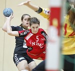 Handball, WHA U19, SG Witasek Krnten vs SSV Dornbirn. Bild zeigt Katharina Fritz (SG Witasek) pressefotos, sportfoto, sportfotos, krnten, kaernten, pressefoto, oskar, hher, wolfgang, jannach, sport, wirtschaft, kultur, politik, innenpolitik, auenpolitik, lokal, chronik, fotos, fotografie, fotographie, canon, eos, 1d, mark IV, mark 4, fotopool, powerpixx, hherfoto, hoeherfoto, klagenfurt, villach, wolfsberg, spittal, feldkirchen, vlkermarkt, voelkermarkt, lienz, osttirol, hermagor, archiv, fotoarchiv, photo, photoarchiv, kleine, zeitung, kleinzeitung, ktz, krntner tages zeitung, krntner woche, krntner, woche, kronen zeitung, krone, kronen, zeitung, sportfotographie, sportfotografie, kurier, krntner monat, monatsmagazin, tageszeitung, wochenzeitung, gratiszeitung, fuball, fussball, eishockey, icehockey, tennis, basketball, handball, volleyball, beachvolleyball, schi, ski, ski alpin, ski nordisch, schi nordisch, nordisch, langlaufen, schispringen, skispringen, biathlon