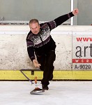 (c) 2017 - Eis- und Stocksport-Landesverband Krnten, Landesmeisterschaft. - Bild zeigt: Andreas Tiffner (EV Glanhofen/Lach). Klagenfurt, am 4.2.2017.
Foto: Kuess pressefotos, sportfoto, sportfotos, krnten, kaernten, pressefoto, oskar, hher, wolfgang, jannach, sport, wirtschaft, kultur, politik, innenpolitik, auenpolitik, lokal, chronik, fotos, fotografie, fotographie, canon, eos, 1d, mark IV, mark 4, fotopool, powerpixx, hherfoto, hoeherfoto, klagenfurt, villach, wolfsberg, spittal, feldkirchen, vlkermarkt, voelkermarkt, lienz, osttirol, hermagor, archiv, fotoarchiv, photo, photoarchiv, kleine, zeitung, kleinzeitung, ktz, krntner tages zeitung, krntner woche, krntner, woche, kronen zeitung, krone, kronen, zeitung, sportfotographie, sportfotografie, kurier, krntner monat, monatsmagazin, tageszeitung, wochenzeitung, gratiszeitung, fuball, fussball, eishockey, icehockey, tennis, basketball, handball, volleyball, beachvolleyball, schi, ski, ski alpin, ski nordisch, schi nordisch, nordisch, langlaufen, schispringen, skispringen, biathlon