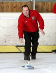 (c) 2017 - Eis- und Stocksport-Landesverband Krnten, Landesmeisterschaft. - Bild zeigt:  Klaus Orasch (EV St. Ruprecht Woelfe). Klagenfurt, am 4.2.2017.
Foto: Kuess pressefotos, sportfoto, sportfotos, krnten, kaernten, pressefoto, oskar, hher, wolfgang, jannach, sport, wirtschaft, kultur, politik, innenpolitik, auenpolitik, lokal, chronik, fotos, fotografie, fotographie, canon, eos, 1d, mark IV, mark 4, fotopool, powerpixx, hherfoto, hoeherfoto, klagenfurt, villach, wolfsberg, spittal, feldkirchen, vlkermarkt, voelkermarkt, lienz, osttirol, hermagor, archiv, fotoarchiv, photo, photoarchiv, kleine, zeitung, kleinzeitung, ktz, krntner tages zeitung, krntner woche, krntner, woche, kronen zeitung, krone, kronen, zeitung, sportfotographie, sportfotografie, kurier, krntner monat, monatsmagazin, tageszeitung, wochenzeitung, gratiszeitung, fuball, fussball, eishockey, icehockey, tennis, basketball, handball, volleyball, beachvolleyball, schi, ski, ski alpin, ski nordisch, schi nordisch, nordisch, langlaufen, schispringen, skispringen, biathlon