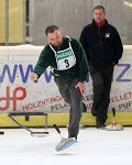 (c) 2017 - Eis- und Stocksport-Landesverband Krnten, Landesmeisterschaft. - Bild zeigt:  Rauter Robert (EV Klein St. Veit). Klagenfurt, am 4.2.2017.
Foto: Kuess pressefotos, sportfoto, sportfotos, krnten, kaernten, pressefoto, oskar, hher, wolfgang, jannach, sport, wirtschaft, kultur, politik, innenpolitik, auenpolitik, lokal, chronik, fotos, fotografie, fotographie, canon, eos, 1d, mark IV, mark 4, fotopool, powerpixx, hherfoto, hoeherfoto, klagenfurt, villach, wolfsberg, spittal, feldkirchen, vlkermarkt, voelkermarkt, lienz, osttirol, hermagor, archiv, fotoarchiv, photo, photoarchiv, kleine, zeitung, kleinzeitung, ktz, krntner tages zeitung, krntner woche, krntner, woche, kronen zeitung, krone, kronen, zeitung, sportfotographie, sportfotografie, kurier, krntner monat, monatsmagazin, tageszeitung, wochenzeitung, gratiszeitung, fuball, fussball, eishockey, icehockey, tennis, basketball, handball, volleyball, beachvolleyball, schi, ski, ski alpin, ski nordisch, schi nordisch, nordisch, langlaufen, schispringen, skispringen, biathlon