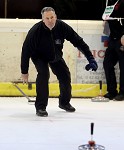 (c) 2017 - Eis- und Stocksport-Landesverband Krnten, Landesmeisterschaft. - Bild zeigt:  Felsberger Reinhard sen. (ER ASKOE Gurnitz KBW). Klagenfurt, am 4.2.2017.
Foto: Kuess pressefotos, sportfoto, sportfotos, krnten, kaernten, pressefoto, oskar, hher, wolfgang, jannach, sport, wirtschaft, kultur, politik, innenpolitik, auenpolitik, lokal, chronik, fotos, fotografie, fotographie, canon, eos, 1d, mark IV, mark 4, fotopool, powerpixx, hherfoto, hoeherfoto, klagenfurt, villach, wolfsberg, spittal, feldkirchen, vlkermarkt, voelkermarkt, lienz, osttirol, hermagor, archiv, fotoarchiv, photo, photoarchiv, kleine, zeitung, kleinzeitung, ktz, krntner tages zeitung, krntner woche, krntner, woche, kronen zeitung, krone, kronen, zeitung, sportfotographie, sportfotografie, kurier, krntner monat, monatsmagazin, tageszeitung, wochenzeitung, gratiszeitung, fuball, fussball, eishockey, icehockey, tennis, basketball, handball, volleyball, beachvolleyball, schi, ski, ski alpin, ski nordisch, schi nordisch, nordisch, langlaufen, schispringen, skispringen, biathlon