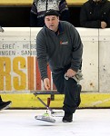 (c) 2017 - Eis- und Stocksport-Landesverband Krnten, Landesmeisterschaft. - Bild zeigt:  Manfred Vallant (ESV Mondi Frantschach). Klagenfurt, am 4.2.2017.
Foto: Kuess pressefotos, sportfoto, sportfotos, krnten, kaernten, pressefoto, oskar, hher, wolfgang, jannach, sport, wirtschaft, kultur, politik, innenpolitik, auenpolitik, lokal, chronik, fotos, fotografie, fotographie, canon, eos, 1d, mark IV, mark 4, fotopool, powerpixx, hherfoto, hoeherfoto, klagenfurt, villach, wolfsberg, spittal, feldkirchen, vlkermarkt, voelkermarkt, lienz, osttirol, hermagor, archiv, fotoarchiv, photo, photoarchiv, kleine, zeitung, kleinzeitung, ktz, krntner tages zeitung, krntner woche, krntner, woche, kronen zeitung, krone, kronen, zeitung, sportfotographie, sportfotografie, kurier, krntner monat, monatsmagazin, tageszeitung, wochenzeitung, gratiszeitung, fuball, fussball, eishockey, icehockey, tennis, basketball, handball, volleyball, beachvolleyball, schi, ski, ski alpin, ski nordisch, schi nordisch, nordisch, langlaufen, schispringen, skispringen, biathlon