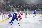 (c) 2015 - Winterclassic, Eishockey, KAC gegen VSV, Wrthersee Stadion Klagenfurt, das Spiel. - Bild zeigt: Jason Krog (VSV), Daniel Ban (KAC). pressefotos, sportfoto, sportfotos, krnten, kaernten, pressefoto, oskar, hher, wolfgang, jannach, sport, wirtschaft, kultur, politik, innenpolitik, auenpolitik, lokal, chronik, fotos, fotografie, fotographie, canon, eos, 1d, mark IV, mark 4, fotopool, powerpixx, hherfoto, hoeherfoto, klagenfurt, villach, wolfsberg, spittal, feldkirchen, vlkermarkt, voelkermarkt, lienz, osttirol, hermagor, archiv, fotoarchiv, photo, photoarchiv, kleine, zeitung, kleinzeitung, ktz, krntner tages zeitung, krntner woche, krntner, woche, kronen zeitung, krone, kronen, zeitung, sportfotographie, sportfotografie, kurier, krntner monat, monatsmagazin, tageszeitung, wochenzeitung, gratiszeitung, fuball, fussball, eishockey, icehockey, tennis, basketball, handball, volleyball, beachvolleyball, schi, ski, ski alpin, ski nordisch, schi nordisch, nordisch, langlaufen, schispringen, skispringen, biathlon