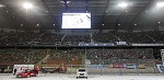 (c) 2015 - Winterclassic, Eishockey, KAC gegen VSV, Wrthersee Stadion Klagenfurt, das Spiel. - Bild zeigt: Fans des VSV. pressefotos, sportfoto, sportfotos, krnten, kaernten, pressefoto, oskar, hher, wolfgang, jannach, sport, wirtschaft, kultur, politik, innenpolitik, auenpolitik, lokal, chronik, fotos, fotografie, fotographie, canon, eos, 1d, mark IV, mark 4, fotopool, powerpixx, hherfoto, hoeherfoto, klagenfurt, villach, wolfsberg, spittal, feldkirchen, vlkermarkt, voelkermarkt, lienz, osttirol, hermagor, archiv, fotoarchiv, photo, photoarchiv, kleine, zeitung, kleinzeitung, ktz, krntner tages zeitung, krntner woche, krntner, woche, kronen zeitung, krone, kronen, zeitung, sportfotographie, sportfotografie, kurier, krntner monat, monatsmagazin, tageszeitung, wochenzeitung, gratiszeitung, fuball, fussball, eishockey, icehockey, tennis, basketball, handball, volleyball, beachvolleyball, schi, ski, ski alpin, ski nordisch, schi nordisch, nordisch, langlaufen, schispringen, skispringen, biathlon