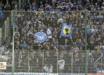 (c) 2015 - Winterclassic, Eishockey, KAC gegen VSV, Wrthersee Stadion Klagenfurt, das Spiel. - Bild zeigt: Fans des VSV. pressefotos, sportfoto, sportfotos, krnten, kaernten, pressefoto, oskar, hher, wolfgang, jannach, sport, wirtschaft, kultur, politik, innenpolitik, auenpolitik, lokal, chronik, fotos, fotografie, fotographie, canon, eos, 1d, mark IV, mark 4, fotopool, powerpixx, hherfoto, hoeherfoto, klagenfurt, villach, wolfsberg, spittal, feldkirchen, vlkermarkt, voelkermarkt, lienz, osttirol, hermagor, archiv, fotoarchiv, photo, photoarchiv, kleine, zeitung, kleinzeitung, ktz, krntner tages zeitung, krntner woche, krntner, woche, kronen zeitung, krone, kronen, zeitung, sportfotographie, sportfotografie, kurier, krntner monat, monatsmagazin, tageszeitung, wochenzeitung, gratiszeitung, fuball, fussball, eishockey, icehockey, tennis, basketball, handball, volleyball, beachvolleyball, schi, ski, ski alpin, ski nordisch, schi nordisch, nordisch, langlaufen, schispringen, skispringen, biathlon