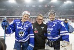 (c) 2015 - Winterclassic, Eishockey, KAC gegen VSV, Wrthersee Stadion Klagenfurt, das Spiel. - Bild zeigt: Daniel Nageler, Trainer Hanno Jrvenp und Thomas Hneckl (VSV). pressefotos, sportfoto, sportfotos, krnten, kaernten, pressefoto, oskar, hher, wolfgang, jannach, sport, wirtschaft, kultur, politik, innenpolitik, auenpolitik, lokal, chronik, fotos, fotografie, fotographie, canon, eos, 1d, mark IV, mark 4, fotopool, powerpixx, hherfoto, hoeherfoto, klagenfurt, villach, wolfsberg, spittal, feldkirchen, vlkermarkt, voelkermarkt, lienz, osttirol, hermagor, archiv, fotoarchiv, photo, photoarchiv, kleine, zeitung, kleinzeitung, ktz, krntner tages zeitung, krntner woche, krntner, woche, kronen zeitung, krone, kronen, zeitung, sportfotographie, sportfotografie, kurier, krntner monat, monatsmagazin, tageszeitung, wochenzeitung, gratiszeitung, fuball, fussball, eishockey, icehockey, tennis, basketball, handball, volleyball, beachvolleyball, schi, ski, ski alpin, ski nordisch, schi nordisch, nordisch, langlaufen, schispringen, skispringen, biathlon