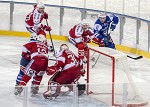 (c) 2015 - Winterclassic, Eishockey, KAC gegen VSV, Wrthersee Stadion Klagenfurt, das Spiel. - Bild zeigt: Marco Pewal (VSV), Marcel Rodman, Thomas Vallant, Rene Swette, Thomas Pck (KAC) und Mark Santorelli (VSV). pressefotos, sportfoto, sportfotos, krnten, kaernten, pressefoto, oskar, hher, wolfgang, jannach, sport, wirtschaft, kultur, politik, innenpolitik, auenpolitik, lokal, chronik, fotos, fotografie, fotographie, canon, eos, 1d, mark IV, mark 4, fotopool, powerpixx, hherfoto, hoeherfoto, klagenfurt, villach, wolfsberg, spittal, feldkirchen, vlkermarkt, voelkermarkt, lienz, osttirol, hermagor, archiv, fotoarchiv, photo, photoarchiv, kleine, zeitung, kleinzeitung, ktz, krntner tages zeitung, krntner woche, krntner, woche, kronen zeitung, krone, kronen, zeitung, sportfotographie, sportfotografie, kurier, krntner monat, monatsmagazin, tageszeitung, wochenzeitung, gratiszeitung, fuball, fussball, eishockey, icehockey, tennis, basketball, handball, volleyball, beachvolleyball, schi, ski, ski alpin, ski nordisch, schi nordisch, nordisch, langlaufen, schispringen, skispringen, biathlon