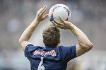 (c) 2014 - Fuball, Bundesliga, RZ Pellets WAC gegen FC Red Bull Salzburg, Wrthersee Stadion. - Bild zeigt: ein Feature von einem Spieler. pressefotos, sportfoto, sportfotos, krnten, kaernten, pressefoto, oskar, hher, wolfgang, jannach, sport, wirtschaft, kultur, politik, innenpolitik, auenpolitik, lokal, chronik, fotos, fotografie, fotographie, canon, eos, 1d, mark IV, mark 4, fotopool, powerpixx, hherfoto, hoeherfoto, klagenfurt, villach, wolfsberg, spittal, feldkirchen, vlkermarkt, voelkermarkt, lienz, osttirol, hermagor, archiv, fotoarchiv, photo, photoarchiv, kleine, zeitung, kleinzeitung, ktz, krntner tages zeitung, krntner woche, krntner, woche, kronen zeitung, krone, kronen, zeitung, sportfotographie, sportfotografie, kurier, krntner monat, monatsmagazin, tageszeitung, wochenzeitung, gratiszeitung, fuball, fussball, eishockey, icehockey, tennis, basketball, handball, volleyball, beachvolleyball, schi, ski, ski alpin, ski nordisch, schi nordisch, nordisch, langlaufen, schispringen, skispringen, biathlon