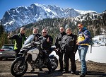 (c) 2019 - Auto und Motor, Motorrad-Warm up-Tour 2019 - Bild zeigt: Instruktor Achim Mrtl und Teilnehmer pressefotos, sportfoto, sportfotos, krnten, kaernten, pressefoto, oskar, hher, wolfgang, jannach, sport, wirtschaft, kultur, politik, innenpolitik, auenpolitik, lokal, chronik, fotos, fotografie, fotographie, canon, eos, 1d, mark IV, mark 4, fotopool, powerpixx, hherfoto, hoeherfoto, klagenfurt, villach, wolfsberg, spittal, feldkirchen, vlkermarkt, voelkermarkt, lienz, osttirol, hermagor, archiv, fotoarchiv, photo, photoarchiv, kleine, zeitung, kleinzeitung, ktz, krntner tages zeitung, krntner woche, krntner, woche, kronen zeitung, krone, kronen, zeitung, sportfotographie, sportfotografie, kurier, krntner monat, monatsmagazin, tageszeitung, wochenzeitung, gratiszeitung, fuball, fussball, eishockey, icehockey, tennis, basketball, handball, volleyball, beachvolleyball, schi, ski, ski alpin, ski nordisch, schi nordisch, nordisch, langlaufen, schispringen, skispringen, biathlon