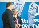 (c) 2016 - Sportpark Klagenfurt, Fitnessraum Wrthersee, Erffnung. - Bild zeigt: Moderator Christian Rosenzopf und Landeshauptmann Peter Kaiser. pressefotos, sportfoto, sportfotos, krnten, kaernten, pressefoto, oskar, hher, wolfgang, jannach, sport, wirtschaft, kultur, politik, innenpolitik, auenpolitik, lokal, chronik, fotos, fotografie, fotographie, canon, eos, 1d, mark IV, mark 4, fotopool, powerpixx, hherfoto, hoeherfoto, klagenfurt, villach, wolfsberg, spittal, feldkirchen, vlkermarkt, voelkermarkt, lienz, osttirol, hermagor, archiv, fotoarchiv, photo, photoarchiv, kleine, zeitung, kleinzeitung, ktz, krntner tages zeitung, krntner woche, krntner, woche, kronen zeitung, krone, kronen, zeitung, sportfotographie, sportfotografie, kurier, krntner monat, monatsmagazin, tageszeitung, wochenzeitung, gratiszeitung, fuball, fussball, eishockey, icehockey, tennis, basketball, handball, volleyball, beachvolleyball, schi, ski, ski alpin, ski nordisch, schi nordisch, nordisch, langlaufen, schispringen, skispringen, biathlon