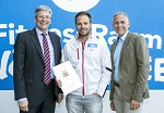 (c) 2016 - Sportpark Klagenfurt, Fitnessraum Wrthersee, Erffnung. - Bild zeigt: Landeshauptmann Peter Kaiser, Albin Ouschan und Vizebrgermeister Jrgen Pfeiler. pressefotos, sportfoto, sportfotos, krnten, kaernten, pressefoto, oskar, hher, wolfgang, jannach, sport, wirtschaft, kultur, politik, innenpolitik, auenpolitik, lokal, chronik, fotos, fotografie, fotographie, canon, eos, 1d, mark IV, mark 4, fotopool, powerpixx, hherfoto, hoeherfoto, klagenfurt, villach, wolfsberg, spittal, feldkirchen, vlkermarkt, voelkermarkt, lienz, osttirol, hermagor, archiv, fotoarchiv, photo, photoarchiv, kleine, zeitung, kleinzeitung, ktz, krntner tages zeitung, krntner woche, krntner, woche, kronen zeitung, krone, kronen, zeitung, sportfotographie, sportfotografie, kurier, krntner monat, monatsmagazin, tageszeitung, wochenzeitung, gratiszeitung, fuball, fussball, eishockey, icehockey, tennis, basketball, handball, volleyball, beachvolleyball, schi, ski, ski alpin, ski nordisch, schi nordisch, nordisch, langlaufen, schispringen, skispringen, biathlon