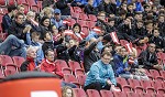 (c) 2015 - Turnier der Nationen, Auftaktspiel sterreich U16 gegen Brasilien U16.  - Bild zeigt: sterreich-Fans. pressefotos, sportfoto, sportfotos, krnten, kaernten, pressefoto, oskar, hher, wolfgang, jannach, sport, wirtschaft, kultur, politik, innenpolitik, auenpolitik, lokal, chronik, fotos, fotografie, fotographie, canon, eos, 1d, mark IV, mark 4, fotopool, powerpixx, hherfoto, hoeherfoto, klagenfurt, villach, wolfsberg, spittal, feldkirchen, vlkermarkt, voelkermarkt, lienz, osttirol, hermagor, archiv, fotoarchiv, photo, photoarchiv, kleine, zeitung, kleinzeitung, ktz, krntner tages zeitung, krntner woche, krntner, woche, kronen zeitung, krone, kronen, zeitung, sportfotographie, sportfotografie, kurier, krntner monat, monatsmagazin, tageszeitung, wochenzeitung, gratiszeitung, fuball, fussball, eishockey, icehockey, tennis, basketball, handball, volleyball, beachvolleyball, schi, ski, ski alpin, ski nordisch, schi nordisch, nordisch, langlaufen, schispringen, skispringen, biathlon