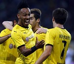 (c) 2015 - Sportpark Klagenfurt, Fuball-Euroleague Qualifikation, 3. Runde, WAC gegen Dortmund. - Bild zeigt: den Jubel von Pierre-Emerick Aubameyang (Borussia Dortmund) und Jonas Hofmann (Borussia Dortmund). pressefotos, sportfoto, sportfotos, krnten, kaernten, pressefoto, oskar, hher, wolfgang, jannach, sport, wirtschaft, kultur, politik, innenpolitik, auenpolitik, lokal, chronik, fotos, fotografie, fotographie, canon, eos, 1d, mark IV, mark 4, fotopool, powerpixx, hherfoto, hoeherfoto, klagenfurt, villach, wolfsberg, spittal, feldkirchen, vlkermarkt, voelkermarkt, lienz, osttirol, hermagor, archiv, fotoarchiv, photo, photoarchiv, kleine, zeitung, kleinzeitung, ktz, krntner tages zeitung, krntner woche, krntner, woche, kronen zeitung, krone, kronen, zeitung, sportfotographie, sportfotografie, kurier, krntner monat, monatsmagazin, tageszeitung, wochenzeitung, gratiszeitung, fuball, fussball, eishockey, icehockey, tennis, basketball, handball, volleyball, beachvolleyball, schi, ski, ski alpin, ski nordisch, schi nordisch, nordisch, langlaufen, schispringen, skispringen, biathlon