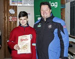 (c) 2016 - Eis- und Stocksport-Landesverband Krnten, Landesmeisterschaft U16. - Bild zeigt: Michael Tschaudi und Prsident Wolfgang Winkelbauer. pressefotos, sportfoto, sportfotos, krnten, kaernten, pressefoto, oskar, hher, wolfgang, jannach, sport, wirtschaft, kultur, politik, innenpolitik, auenpolitik, lokal, chronik, fotos, fotografie, fotographie, canon, eos, 1d, mark IV, mark 4, fotopool, powerpixx, hherfoto, hoeherfoto, klagenfurt, villach, wolfsberg, spittal, feldkirchen, vlkermarkt, voelkermarkt, lienz, osttirol, hermagor, archiv, fotoarchiv, photo, photoarchiv, kleine, zeitung, kleinzeitung, ktz, krntner tages zeitung, krntner woche, krntner, woche, kronen zeitung, krone, kronen, zeitung, sportfotographie, sportfotografie, kurier, krntner monat, monatsmagazin, tageszeitung, wochenzeitung, gratiszeitung, fuball, fussball, eishockey, icehockey, tennis, basketball, handball, volleyball, beachvolleyball, schi, ski, ski alpin, ski nordisch, schi nordisch, nordisch, langlaufen, schispringen, skispringen, biathlon