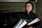 (c) 2010 - Fahrschule Alpenland, Teamshooting. - Bild zeigt: eine Mitarbeiterin pressefotos, sportfoto, sportfotos, k�rnten, kaernten, pressefoto, oskar, h�her, wolfgang, jannach, sport, wirtschaft, kultur, politik, innenpolitik, au�enpolitik, lokal, chronik, fotos, fotografie, fotographie, canon, eos, 1d, mark IV, mark 4, fotopool, powerpixx, h�herfoto, hoeherfoto, klagenfurt, villach, wolfsberg, spittal, feldkirchen, v�lkermarkt, voelkermarkt, lienz, osttirol, hermagor, archiv, fotoarchiv, photo, photoarchiv, kleine, zeitung, kleinzeitung, ktz, k�rntner tages zeitung, k�rntner woche, k�rntner, woche, kronen zeitung, krone, kronen, zeitung, sportfotographie, sportfotografie, kurier, k�rntner monat, monatsmagazin, tageszeitung, wochenzeitung, gratiszeitung, fu�ball, fussball, eishockey, icehockey, tennis, basketball, handball, volleyball, beachvolleyball, schi, ski, ski alpin, ski nordisch, schi nordisch, nordisch, langlaufen, schispringen, skispringen, biathlon