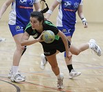Handball, WHA, SG Witasek Krnten vs MGA Fivers. Bild zeigt Maria Eugenia Musalem Araos (SG Witasek) pressefotos, sportfoto, sportfotos, krnten, kaernten, pressefoto, oskar, hher, wolfgang, jannach, sport, wirtschaft, kultur, politik, innenpolitik, auenpolitik, lokal, chronik, fotos, fotografie, fotographie, canon, eos, 1d, mark IV, mark 4, fotopool, powerpixx, hherfoto, hoeherfoto, klagenfurt, villach, wolfsberg, spittal, feldkirchen, vlkermarkt, voelkermarkt, lienz, osttirol, hermagor, archiv, fotoarchiv, photo, photoarchiv, kleine, zeitung, kleinzeitung, ktz, krntner tages zeitung, krntner woche, krntner, woche, kronen zeitung, krone, kronen, zeitung, sportfotographie, sportfotografie, kurier, krntner monat, monatsmagazin, tageszeitung, wochenzeitung, gratiszeitung, fuball, fussball, eishockey, icehockey, tennis, basketball, handball, volleyball, beachvolleyball, schi, ski, ski alpin, ski nordisch, schi nordisch, nordisch, langlaufen, schispringen, skispringen, biathlon